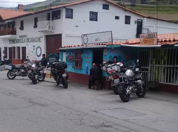 Pastelitos El Andinito